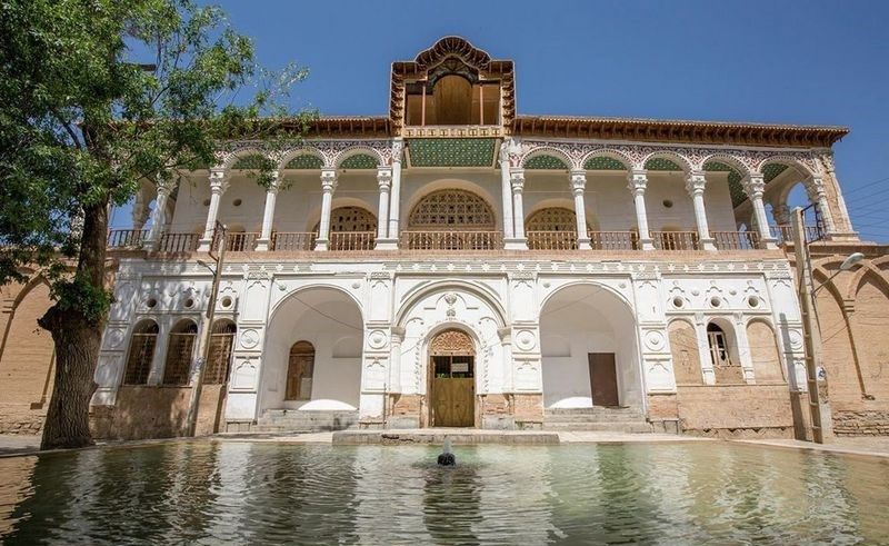 عمارت خسرو آباد سنندج