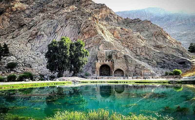 جاذبه گردشگری طاق بستان